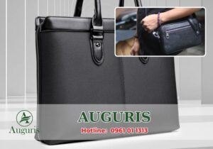 Khi sở hữu một chiếc túi xách nam phù hợp, người dùng có thể thể hiện cá tính riêng, từ phong cách lịch lãm, mạnh mẽ đến phong trần, cá tính.