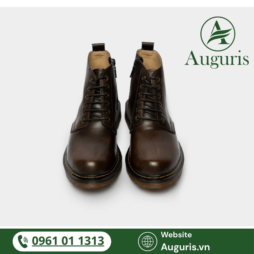 Giày cao cổ nam (boot) là biểu tượng của sự mạnh mẽ, thời thượng và cá tính.