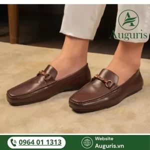 Hãy đầu tư đúng – không chỉ vào đôi giày đẹp, mà là vào một phong cách sống, một tuyên ngôn đẳng cấp.