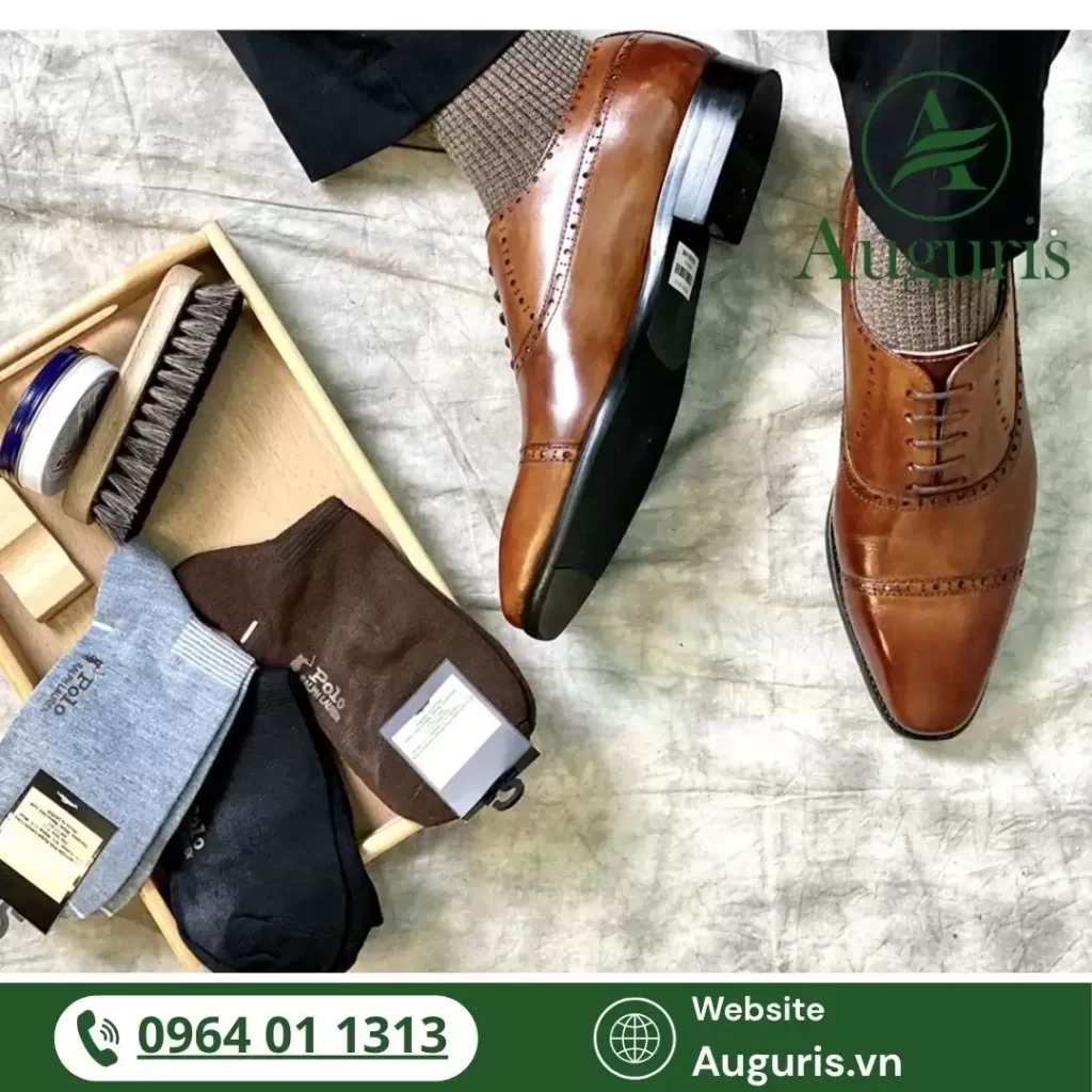 Nếu bạn thường xuyên mua giày online hoặc hàng quốc tế, hãy lưu lại thông số bàn chân, hiểu rõ từng thương hiệu để hạn chế sai sót. Giày đẹp nhất là khi bạn đi vừa – cả về thẩm mỹ lẫn cảm giác!